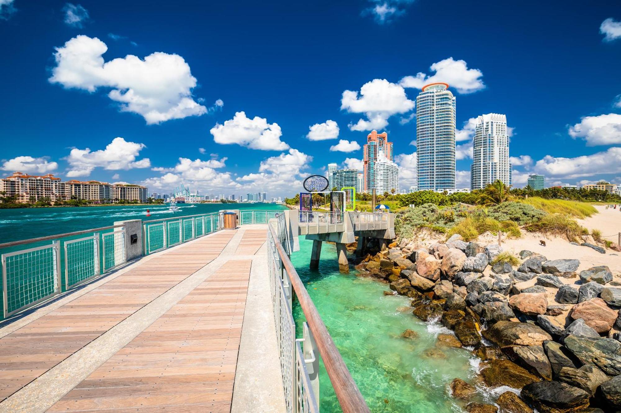 מיאמי ביץ' Beachfront Bentley Hotel One Bedroom Suite With Balcony And Beach Access מראה חיצוני תמונה
